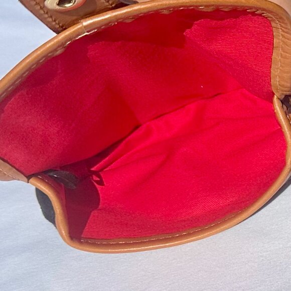 Dooney & Bourke Oncour Elba Snap Flap Wristlet Black Canvas & Tan Red Lining EUC - Picture 7 of 15